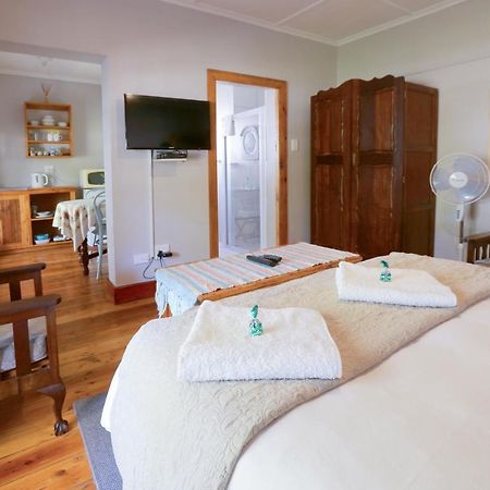 Hotel 33 Berg Selfcatering Swellendam Esterno foto