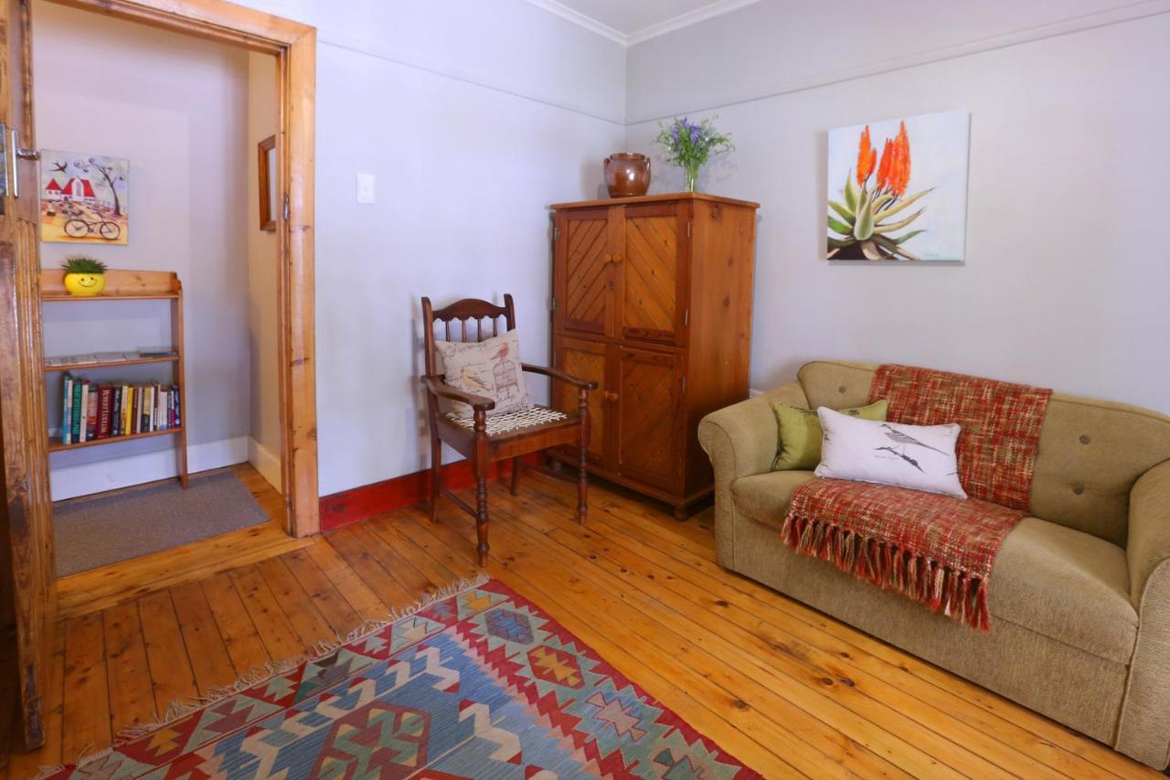 Hotel 33 Berg Selfcatering Swellendam Esterno foto
