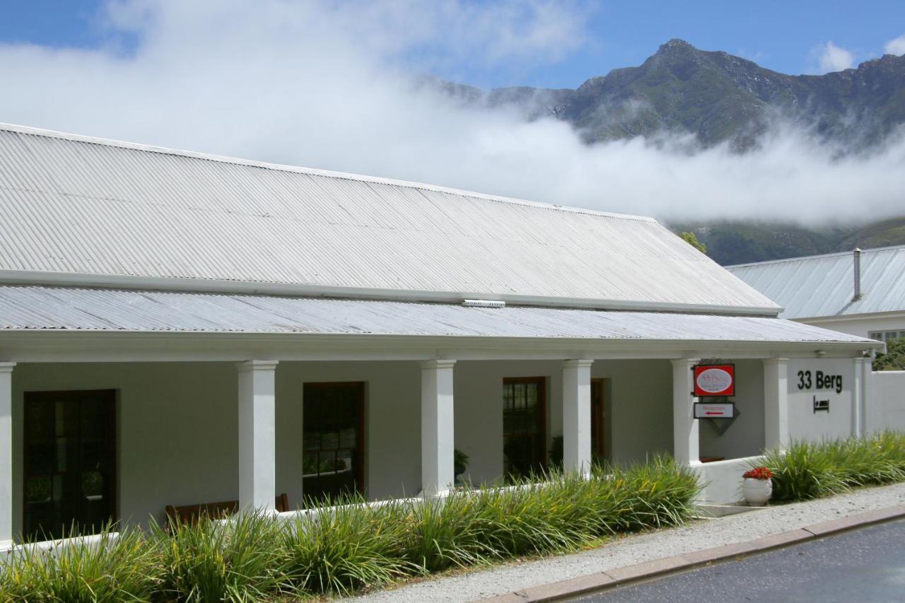 Hotel 33 Berg Selfcatering Swellendam Esterno foto